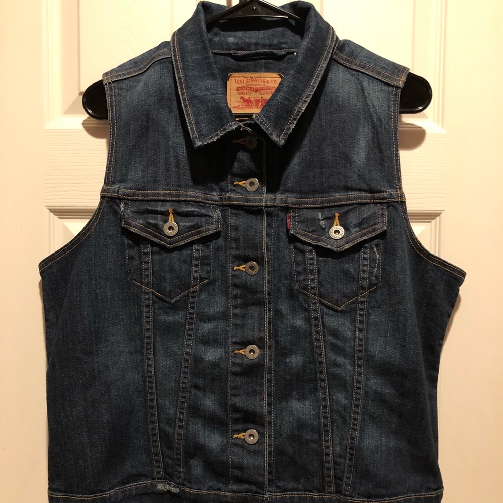 Women’s Levi’s Denim Vest
